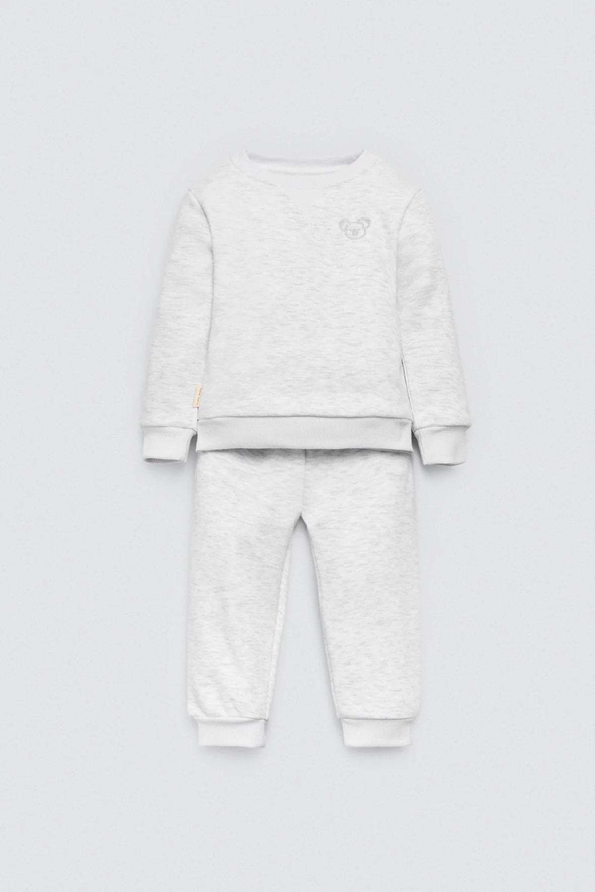 Conjunto Básico Gris Ysabel Mora