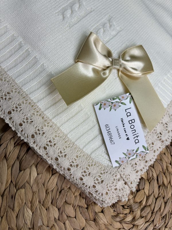 Toca Hueso Puntilla Beige