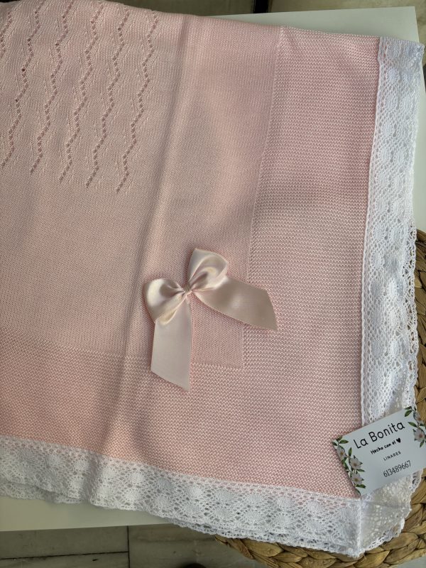 Toca Hilo Rosa Bebé Puntilla